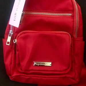 Madden girl sling bag